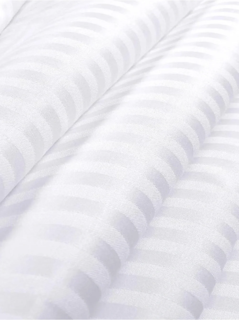 NWT - 4 Pack, King Pillow Cases Protectors Zippered Luxury Cotton Blend White